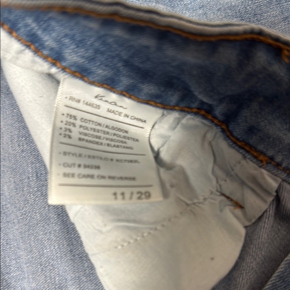 KanCan Blue Jean Shorts with Cuffed Hem and Faded Look Size 11/29 - Picture 6 of 6